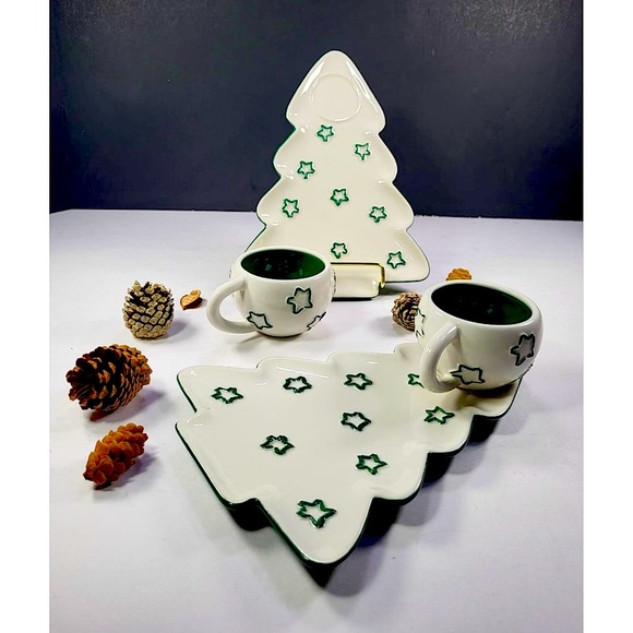 Department 56 Time to Celebrate set 2  Christmas tree plates and 2 mugs, box - Picture 3 of 17